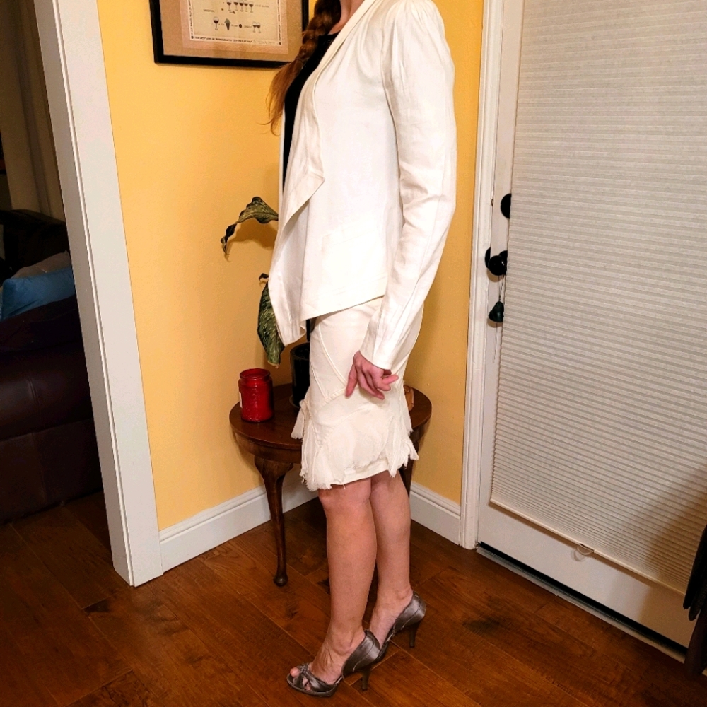 Dianne Von Furstenberg white blazer - Picture 3 of 11